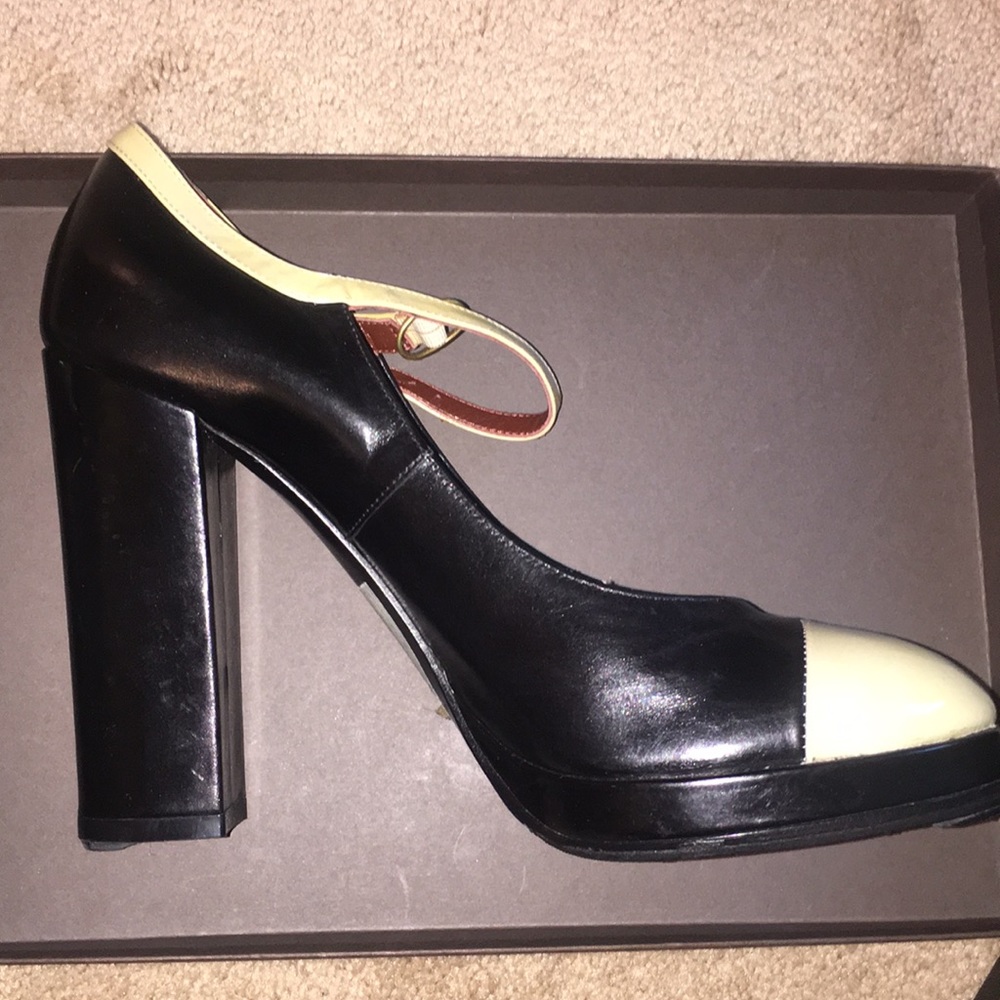 Marc Jacobs - Picture 2 of 3